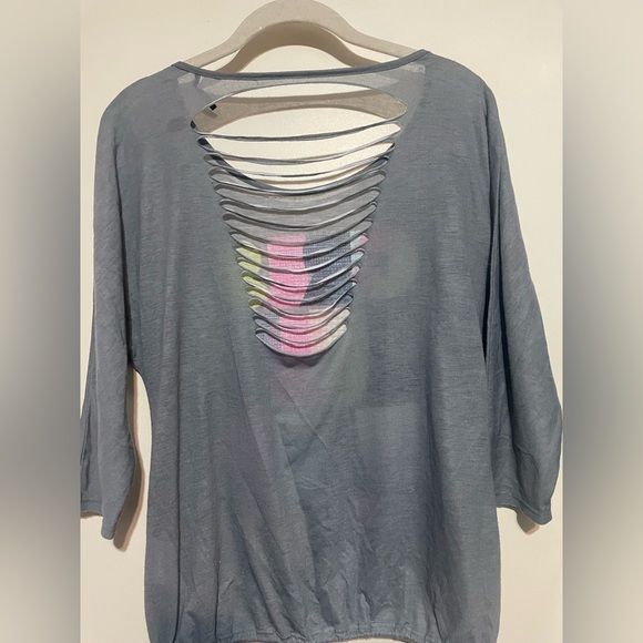 Guess Top - Picture 2 of 2